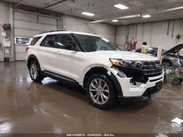  Salvage Ford Explorer