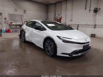  Salvage Toyota Prius