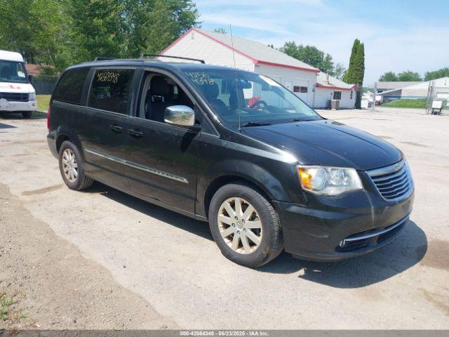  Salvage Chrysler Town & Country