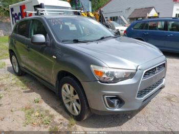  Salvage Mitsubishi Outlander