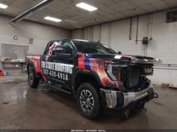  Salvage General Motors Sierra 3500HD
