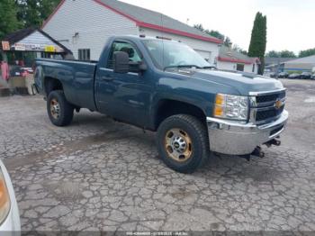  Salvage Chevrolet Silverado 2500