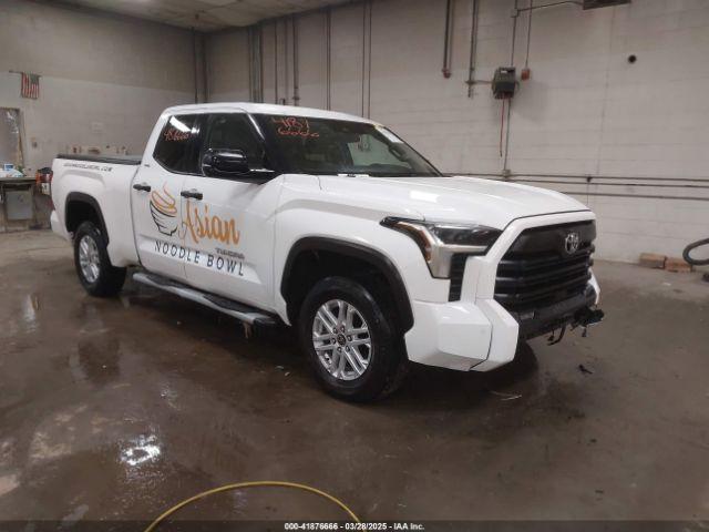  Salvage Toyota Tundra
