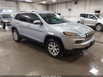  Salvage Jeep Cherokee
