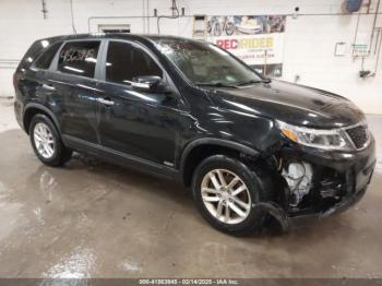  Salvage Kia Sorento