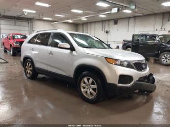  Salvage Kia Sorento