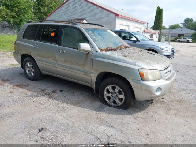  Salvage Toyota Highlander