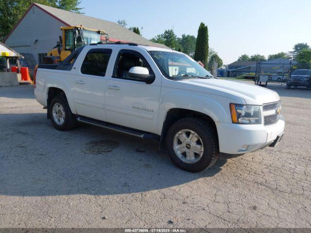  Salvage Chevrolet Avalanche 1500