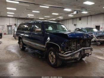  Salvage Chevrolet Suburban 1500