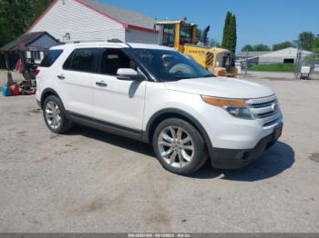  Salvage Ford Explorer