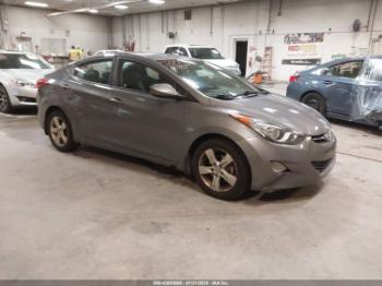  Salvage Hyundai ELANTRA