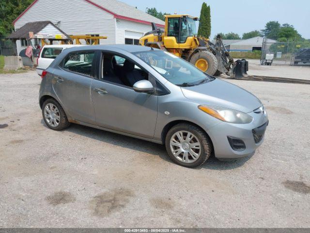  Salvage Mazda Mazda2
