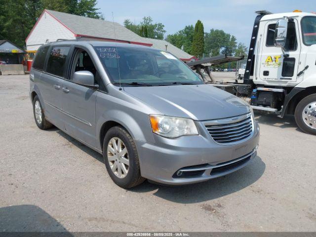  Salvage Chrysler Town & Country