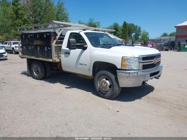  Salvage Chevrolet Silverado 3500