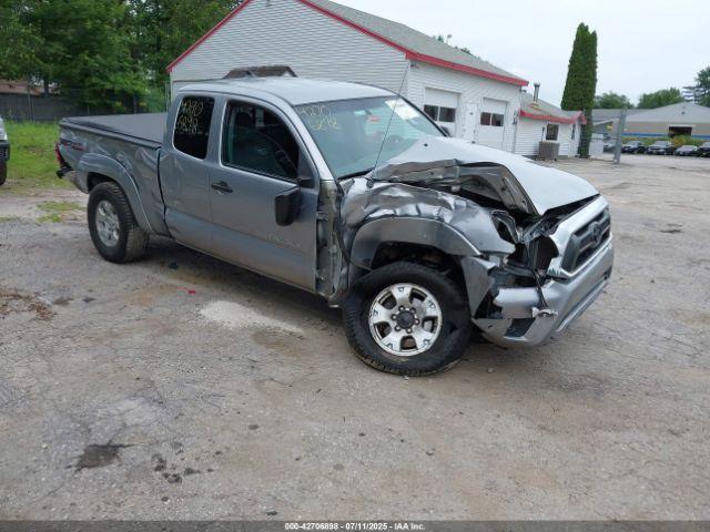  Salvage Toyota Tacoma
