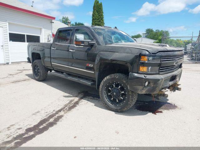  Salvage Chevrolet Silverado 2500