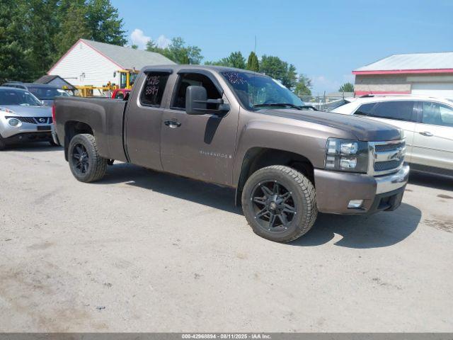  Salvage Chevrolet Silverado 1500