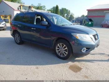  Salvage Nissan Pathfinder