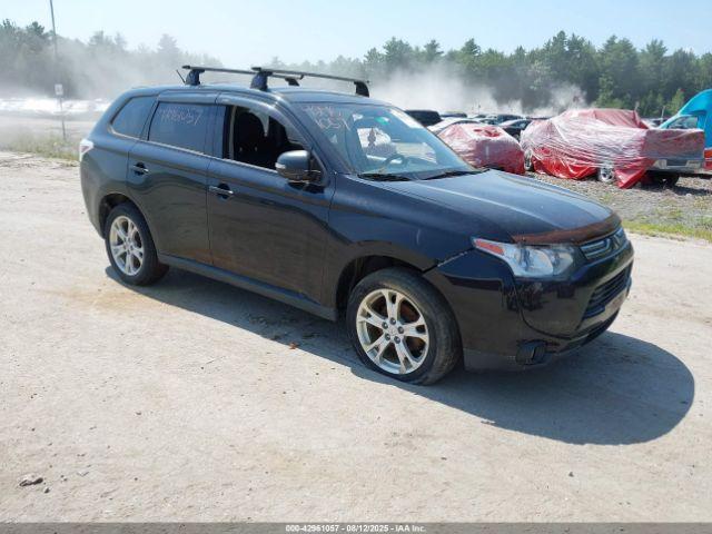  Salvage Mitsubishi Outlander