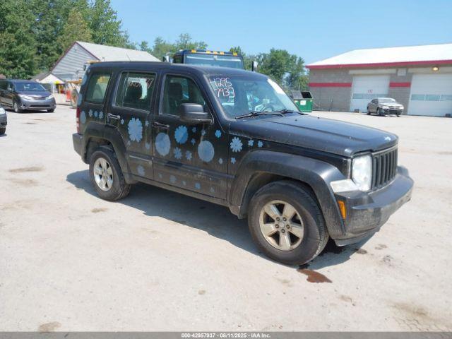  Salvage Jeep Liberty