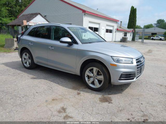  Salvage Audi Q5