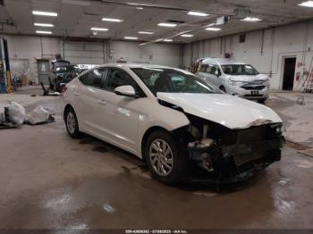  Salvage Hyundai ELANTRA