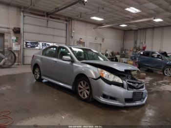  Salvage Subaru Legacy