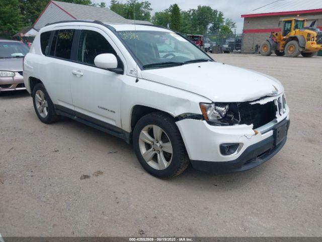  Salvage Jeep Compass
