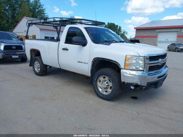  Salvage Chevrolet Silverado 2500