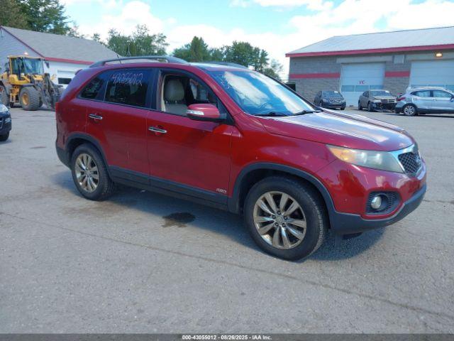  Salvage Kia Sorento