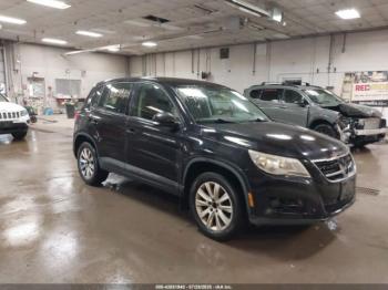  Salvage Volkswagen Tiguan