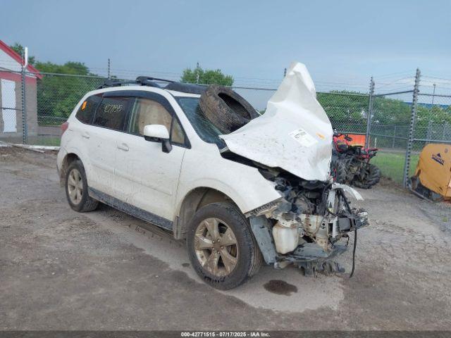  Salvage Subaru Forester