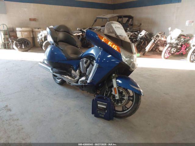  Salvage Victory Motorcycles Vision