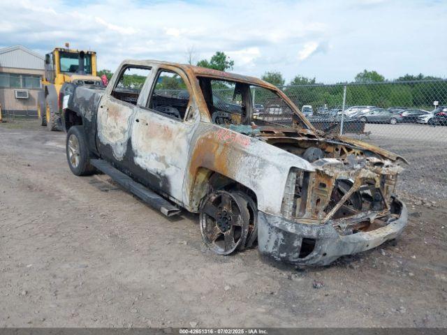  Salvage Chevrolet Silverado 1500