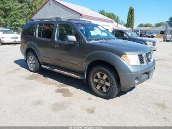  Salvage Nissan Pathfinder