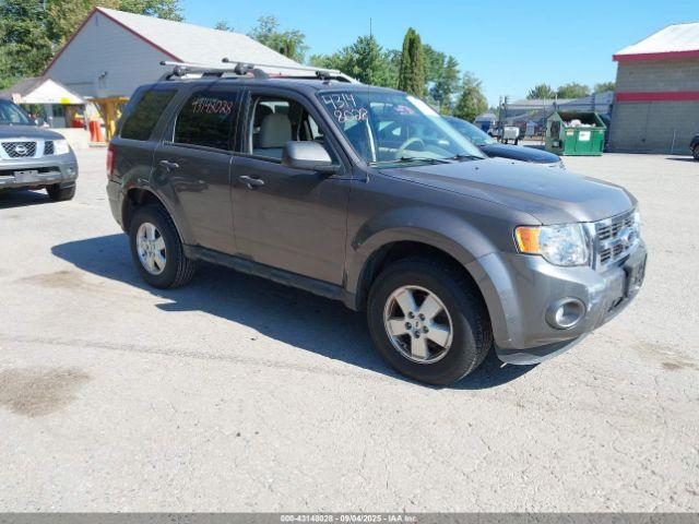  Salvage Ford Escape