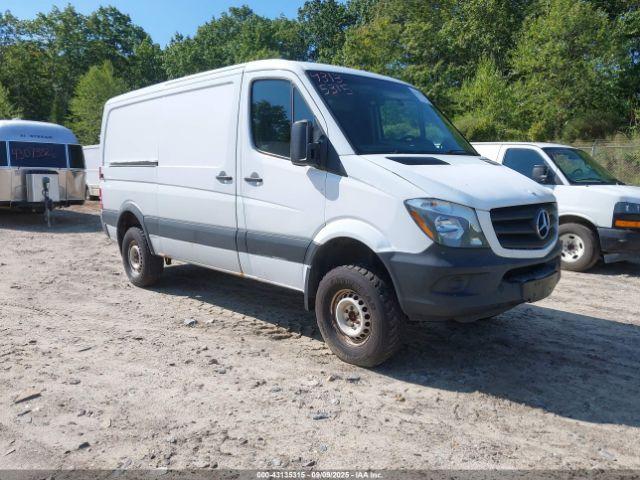  Salvage Mercedes-Benz Sprinter 2500