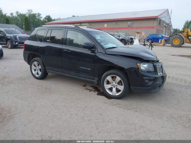  Salvage Jeep Compass