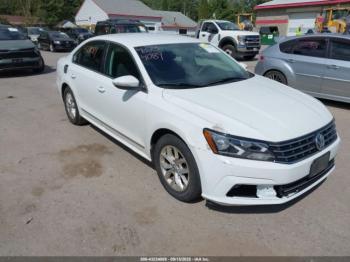  Salvage Volkswagen Passat