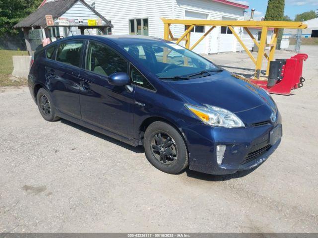  Salvage Toyota Prius