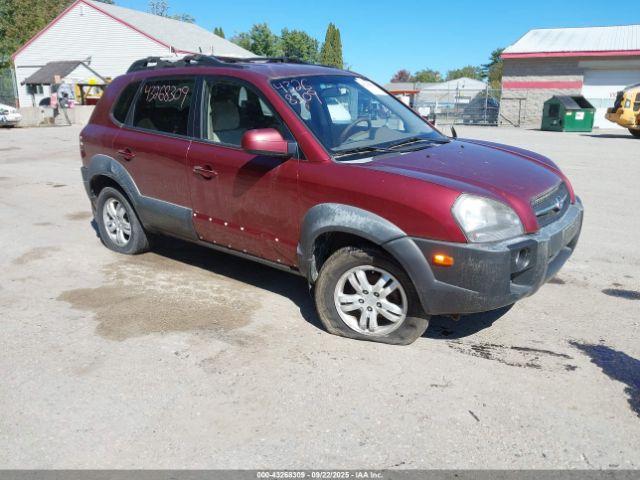  Salvage Hyundai TUCSON
