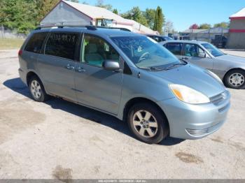  Salvage Toyota Sienna