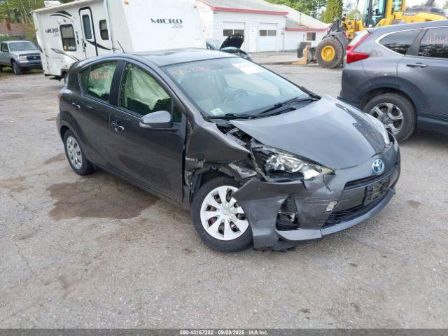  Salvage Toyota Prius c