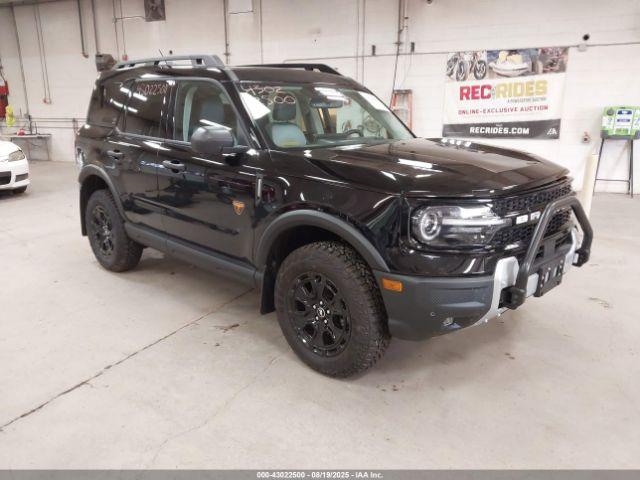  Salvage Ford Bronco