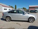 Volvo S40 2.4i Image 16