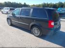 Chrysler Town & Country Touring-l Image 12