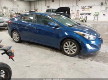  Salvage Hyundai ELANTRA
