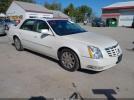 Cadillac DTS Premium Collection Image 1