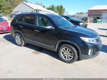  Salvage Kia Sorento