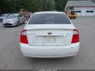 Kia Spectra Image 8